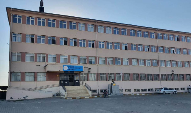 Bakan Özer, eğitim ile ilgili detayları tek tek açıkladı