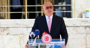 Tanal duyurdu! Bu kez Atatürk'e hakaret