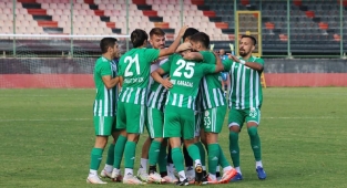 Karaköprü 3 puanı 3 golle aldı