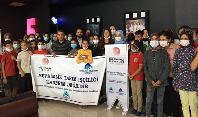Eyyübiye'de öğrenciler Akif filmini izledi