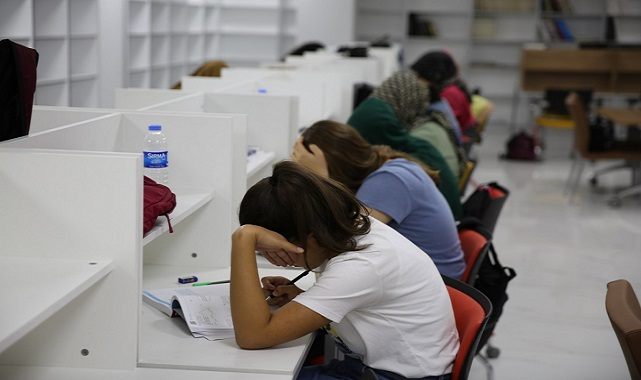 Güncelleme paylaşıldı! Karantina süreleri kısaltıldı