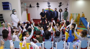 Çocuklara ağız diş sağlığının önemi anlatıldı 