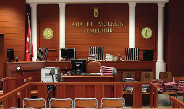 Urfa'da FETÖ'cü oldukları iddia edilen çift hakim karşısında