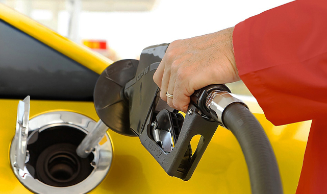 Benzin, motorin ve LPG’ye yine zam