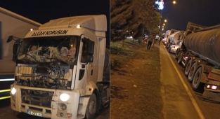 Viranşehir'de facia kıl payı atlatıldı! Tırlar zincirleme kaza yaptı
