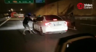 Şanlıurfa’da ‘dur’ ihtarına uymayan araç böyle durduruldu