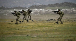 Sızma girişimi engellendi! 8 terörist etkisiz hale getirildi