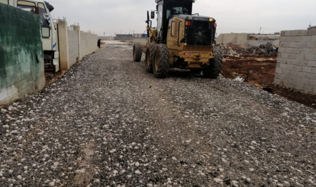 Viranşehir Belediyesi yol çalışmalarına devam ediyor
