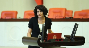 HDP Milletvekili Semra Güzel’in dokunulmazlığı kaldırıldı