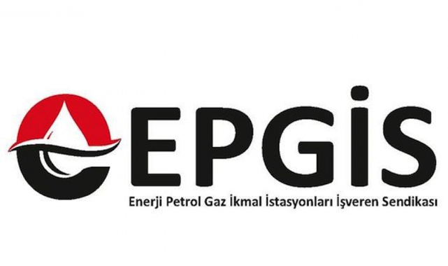 Son akaryakıt zamları iptal edildi