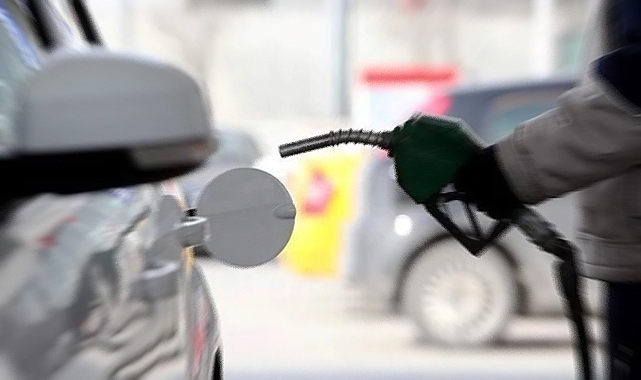 Benzine indirim geliyor