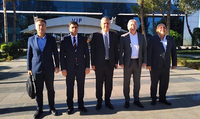 CHP heyeti çiftçiler için Urfa'ya geldi