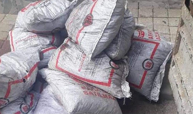 Devletin ücretsiz dağıttığı kömürleri parayla satıyorlar