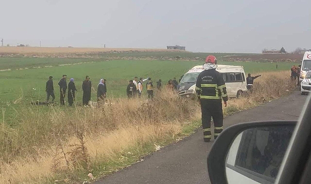 Şanlıurfa'da tarım işçilerini taşıyan araç devrildi