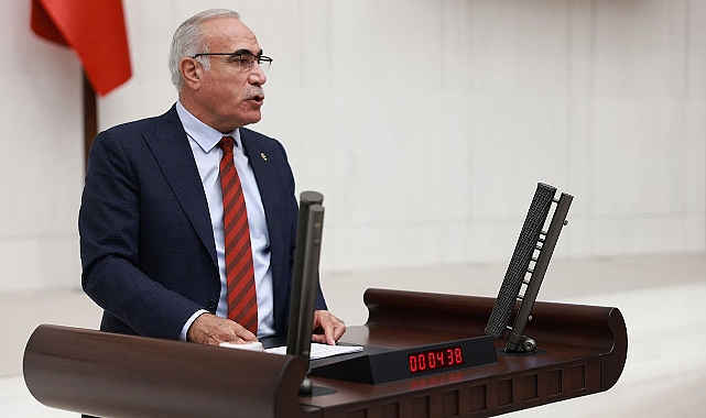 CHP'li Aydınlık: Kırılan çiftçinin boynu oldu!
