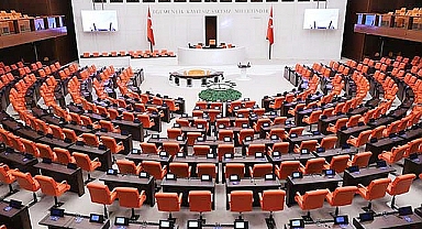 Kamuda sözleşmeli personel kadrosu komisyonda kabul edildi
