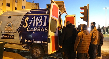 Sabır çorbası ikramı memnuniyetle karşılanıyor