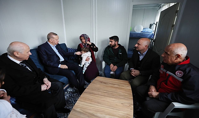 Cumhurbaşkanı Erdoğan: Yıkılan binaları yeniden yapacağız