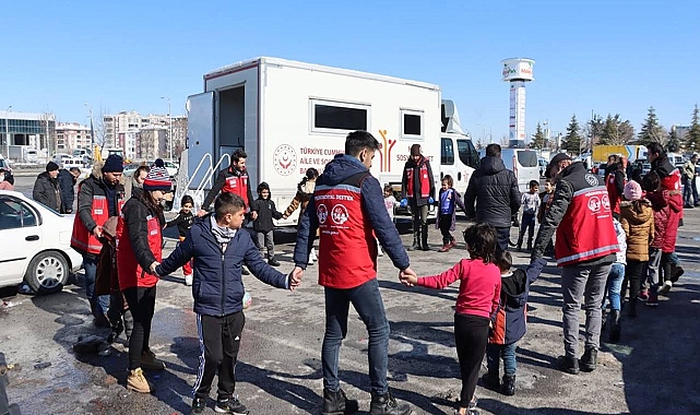 Diyabet hastası çocuklar için sensörlü glikoz ölçüm cihazı dağıtılacak