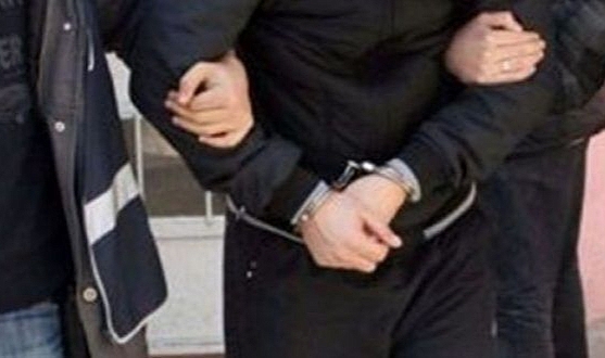 Urfa'da 32 kişinin öldüğü apartmanın müteahhidi ve 3 kişi tutuklandı