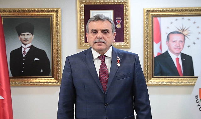 Başkan Beyazgül: Şehitlerimizin emanetini korumalı, bağımsızlığımızı ebediyete taşımalıyız