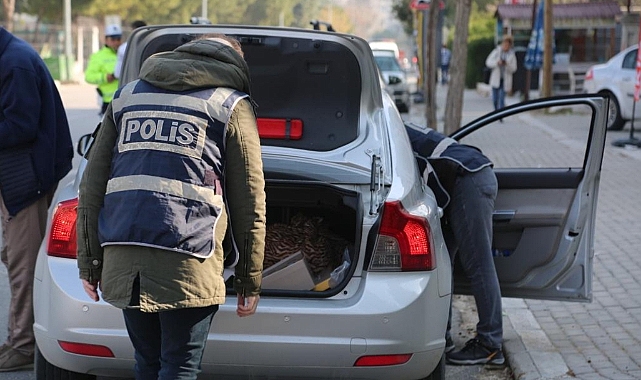 Ülke genelinde uygulama! 52 gözaltı