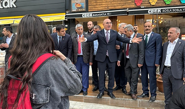 14 Mayıs'ın sloganını Urfalı genç buldu: O seçim bu seçim!