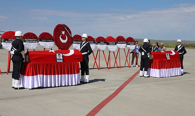 Urfa’da düzenlenen törenle şehit polisler memleketlerine uğurlandı
