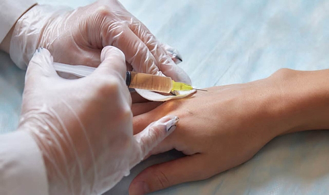 Bilim insanları kök hücre kliniklerinde sıkı düzenlemeler istiyor