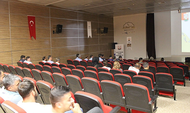 Büyükşehir’den personellere eğitim semineri