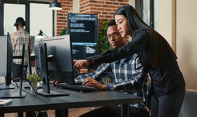 HP, yapay zekadan kaynaklanan güvenlik tehditlerini ele alıyor