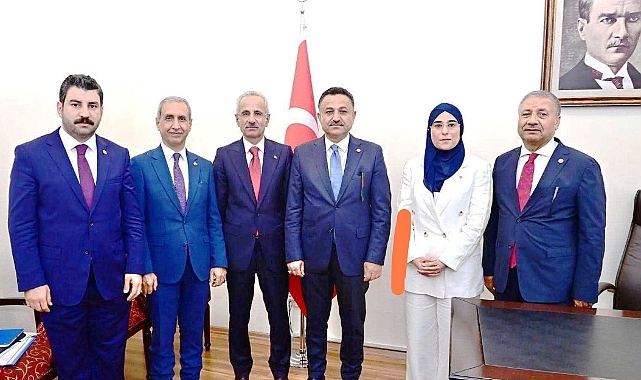 Bakan Uraloğlu, Urfa'ya destekleriyle dikkat çekti!
