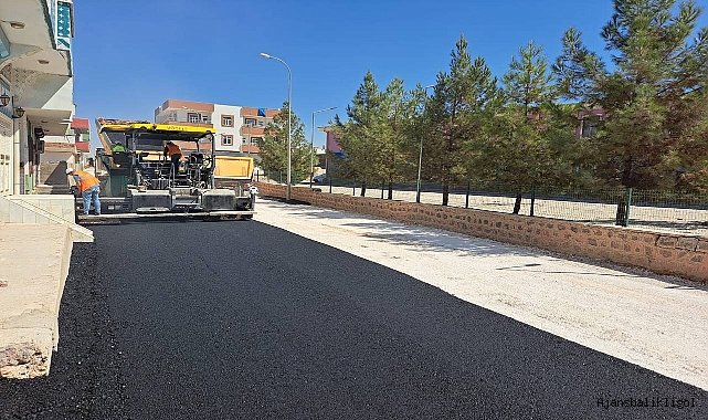 Viranşehir’de mahalleler modern ve konforlu yollara kavuşuyor 