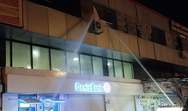 Ateşle oynayan çocuklar yangına neden oldu