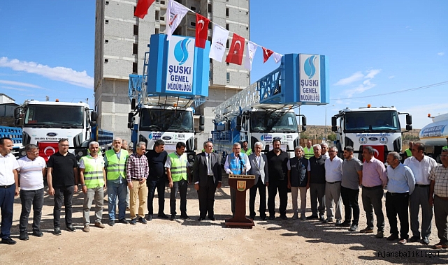 Başkan Beyazgül, yeni sondaj makinelerini tanıttı