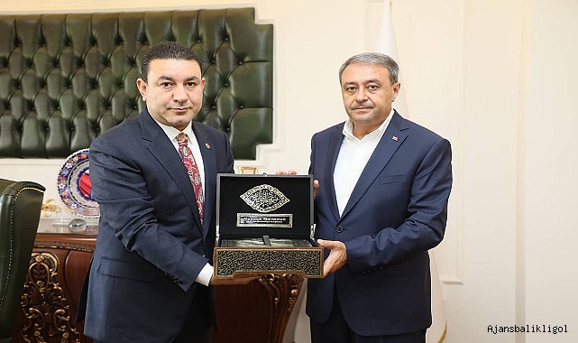Başkan Özyavuz, Vali Şıldak'ı ağırladı