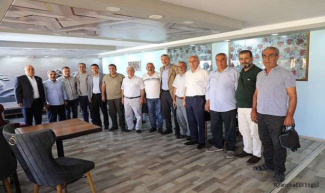 Ekinci, basın mensupları ve oda başkanları ile buluştu 