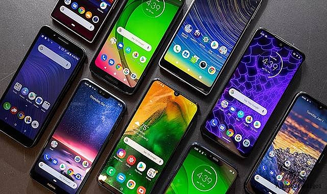 Erdoğan vergisiz cep telefonu müjdesini verdi! İşte alınabilecek telefonlar