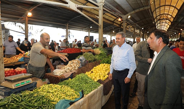 Vali Şıldak, semt pazarını ziyaret etti