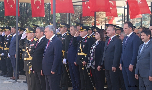 Cumhuriyet'in 100. Yıl kutlamaları coşkuyla başladı