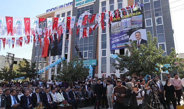 Eyyübiye’de dev eserler törenle hizmete sunuldu