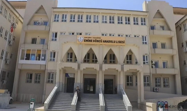 Yıllar önce kulağını çeken öğretmenine saldırdı