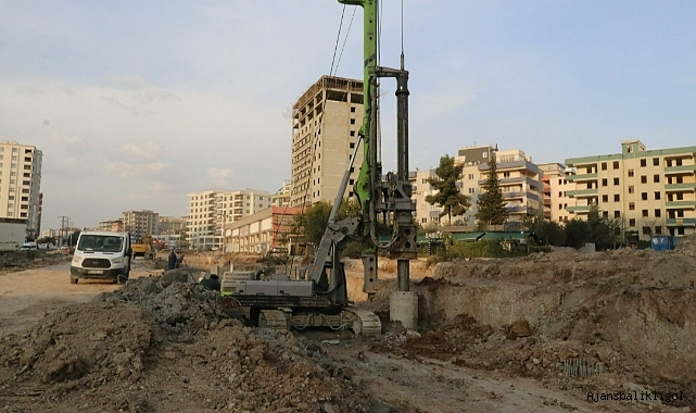 Balıkayağı Köprülü Kavşak çalışması devam ediyor