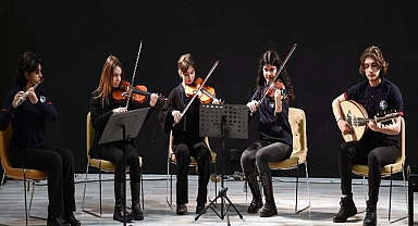 Lise öğrencileri, "Sanat Eğitimi" dersini beş alanda uygulamalı öğrenecek