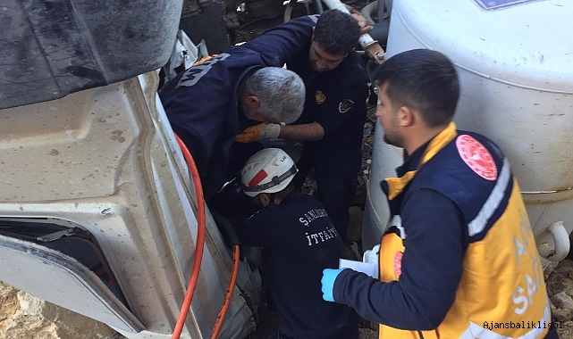 Urfa'da araç uçuruma yuvarlandı! 1 yaralı