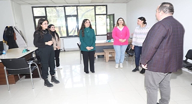 Başkan Ekinci mesaiye birimleri ziyaret ederek başladı