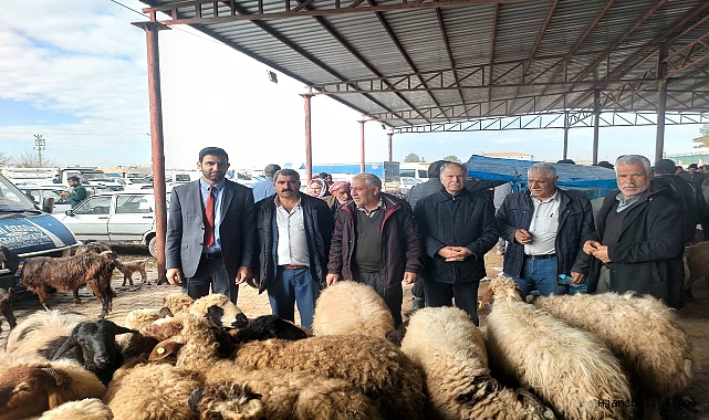 Başkan adayı Hasan Kaplan, hayvan pazarı esnaflarını ziyaret etti
