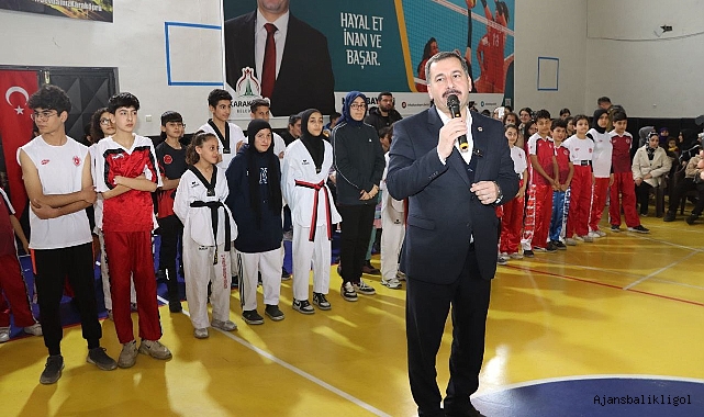 Karaköprü'de başarılı sporcular ödüllendirildi