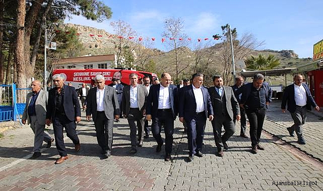 Kasım Gülpınar Halfeti’yi ziyaret etti