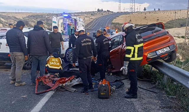 Urfa'da feci kaza! Sıkışarak can verdi
